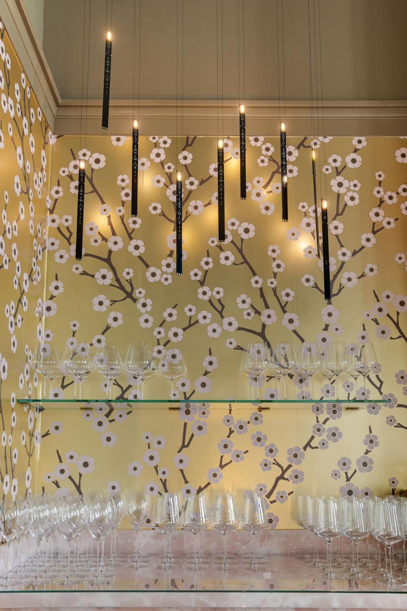 Small Luxury Hotel De Witte Lelie Anversa Esterno foto