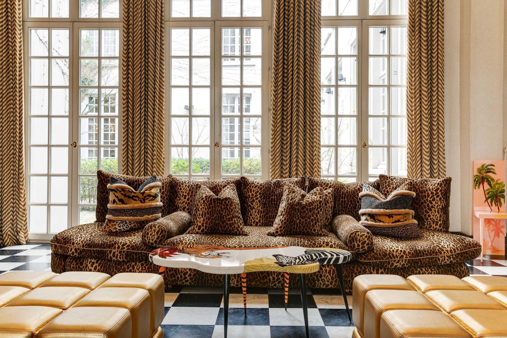 Small Luxury Hotel De Witte Lelie Anversa Esterno foto