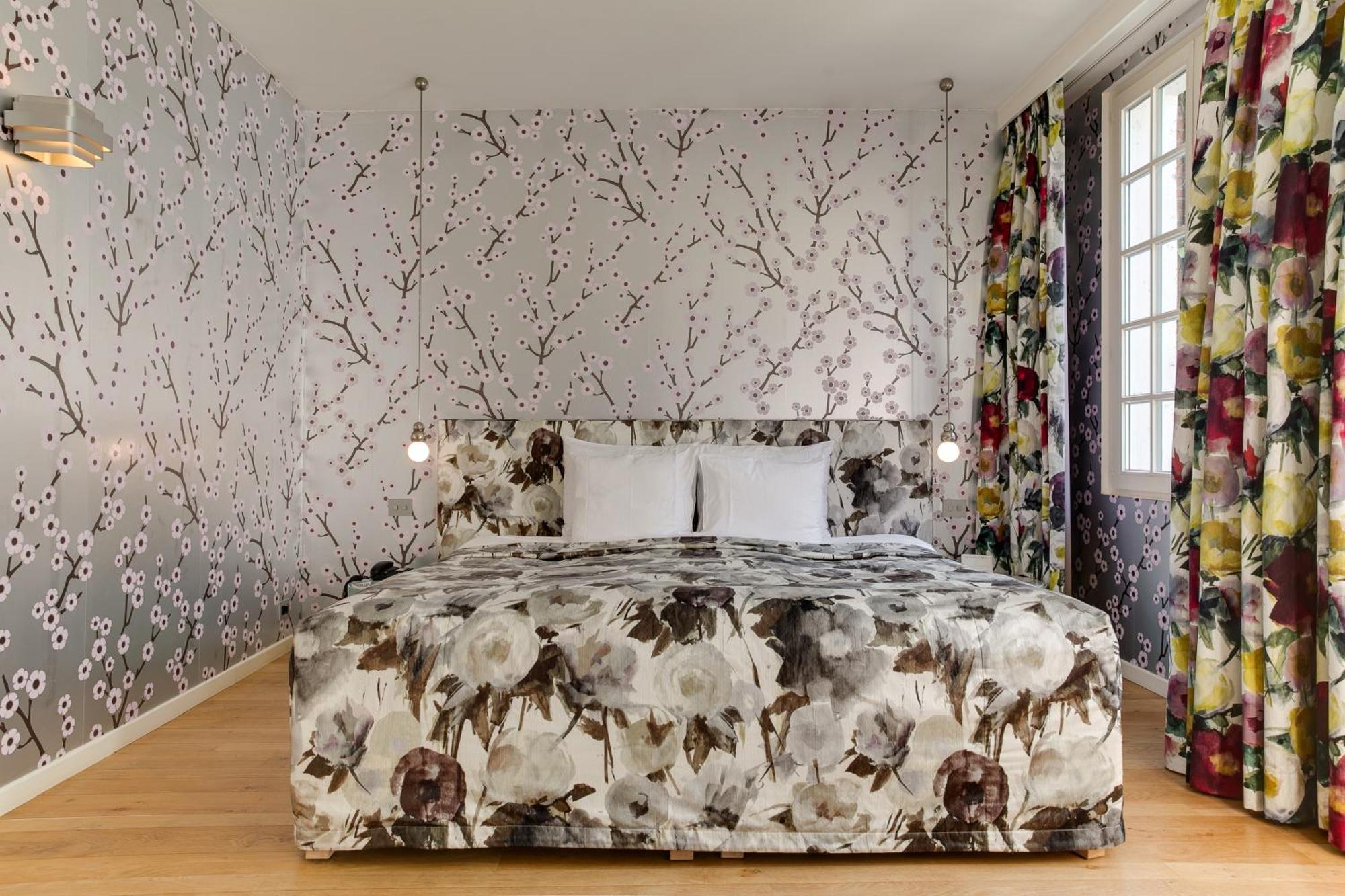 Small Luxury Hotel De Witte Lelie Anversa Esterno foto
